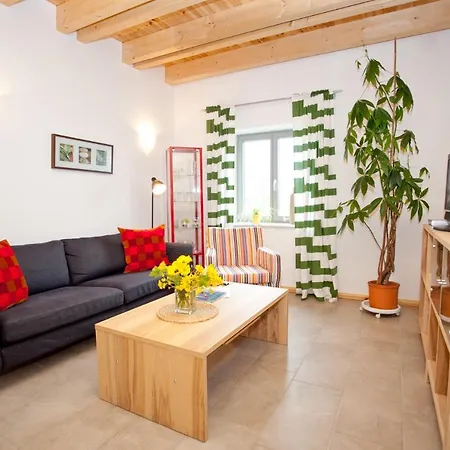 Gutshaus Ketelshagen 게스트하우스