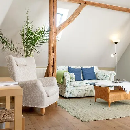 게스트하우스 Gutshaus Ketelshagen 4*