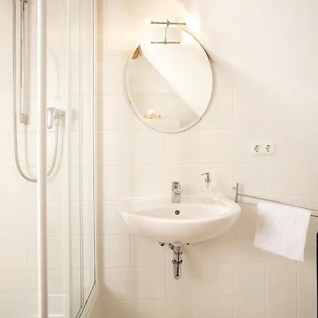 Gutshaus Ketelshagen 게스트하우스