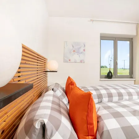 Gutshaus Ketelshagen 4* 푸트버스