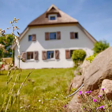 Gutshaus Ketelshagen 푸트버스