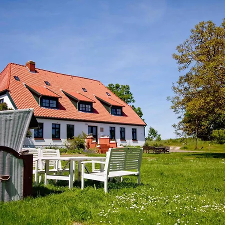 Gutshaus Ketelshagen Putbus