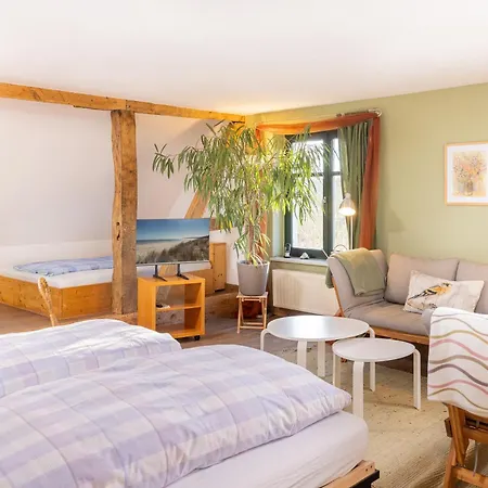 Gutshaus Ketelshagen Guest house Putbus