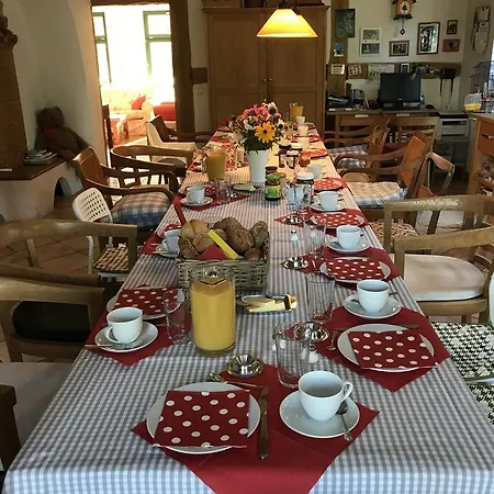 게스트하우스 Gutshaus Ketelshagen 4*