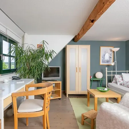 Gutshaus Ketelshagen بوتبوس